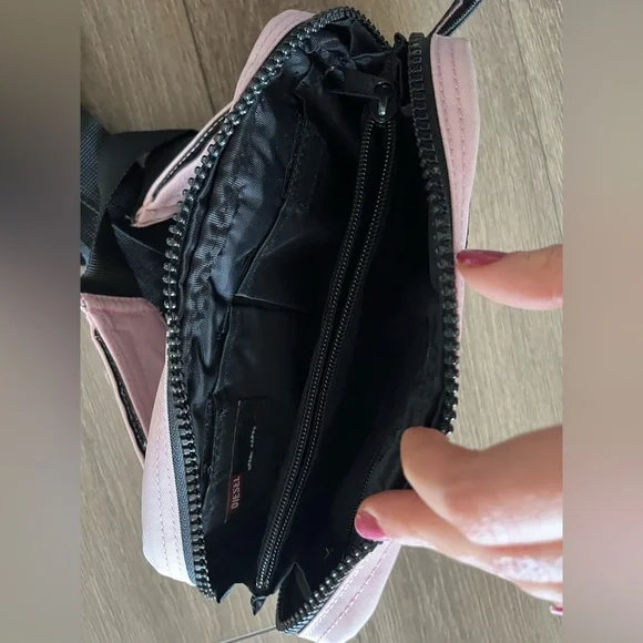 Diesel pink belt bag / fanny pack - Picture 3 of 5